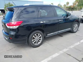 2015 Nissan Pathfinder SV with VIN 5N1AR2MN7FC682812, listed as a IAAI auction lot 42258264 with 74,495 mi miles and . Bid and sale history available at DreamBid. Image 4.
