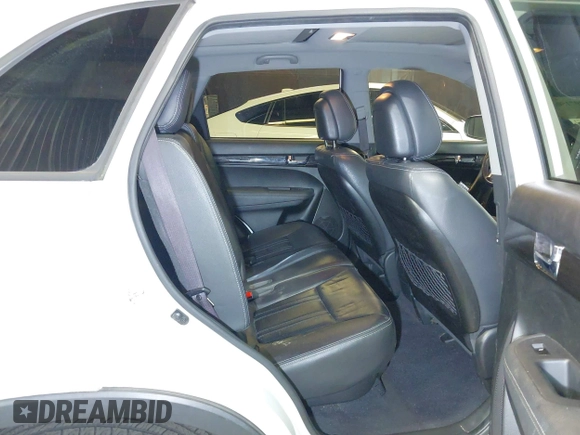 2013 Kia Sorento EX with VIN 5XYKUDA24DG321236, listed as a IAAI auction lot 41971501 with 88,673 mi miles. Bid and sale history available at carsss.com. Image 8.