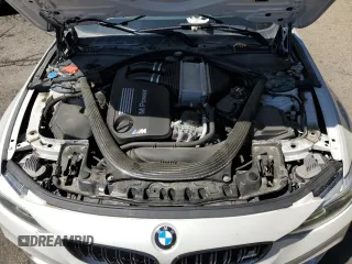 2020 BMW M4 z VIN WBS4Y9C0XLAH83140, wystawiony jako Copart lot #52553425 z przebiegiem 50 646 mil mil oraz Szkoda całkowita • Salvage title. Historia ofert i sprzedaży dostępna na DreamBid. Obrazek 11.