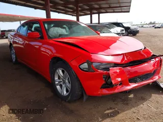 2020 Dodge Charger SXT with VIN 2C3CDXBG5LH204348, listed as a IAAI auction lot 41923289 with 92,875 mi miles. Bid and sale history available at carsss.com. Image 1.