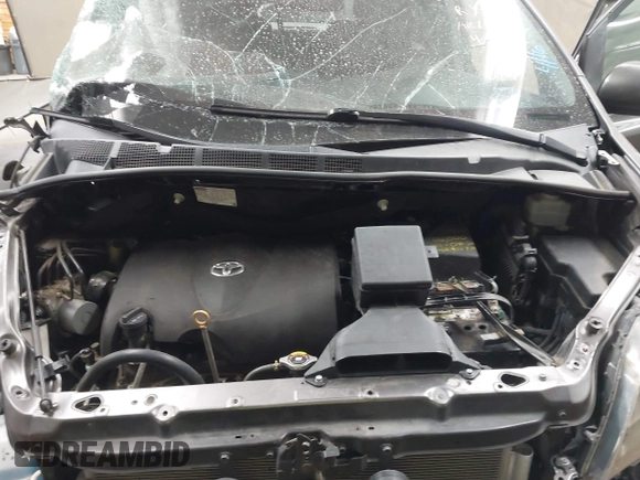 2017 Toyota Sienna SE with VIN 5TDXZ3DC1HS841425, listed as a IAAI auction lot 42053676 with 66,406 mi miles and . Bid and sale history available at DreamBid. Image 10.