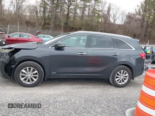 2017 Kia Sorento LX with VIN 5XYPGDA33HG333647, listed as a IAAI auction lot 41684357 with 93,841 mi miles. Bid and sale history available at carsss.com. Image 14.