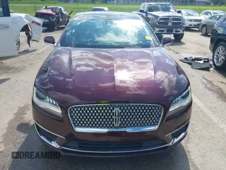 2017 Lincoln MKZ Reserve z VIN 3LN6L5F99HR648769, wystawiony jako IAAI lot #42252379 z przebiegiem 53 656 mil mil oraz . Historia ofert i sprzedaży dostępna na DreamBid. Obrazek 12.