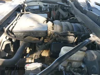 2014 Chevrolet Silverado 1500 Work Truck z VIN 1GCVKPEH1EZ315982, wystawiony jako IAAI lot #41408160 z przebiegiem 151 007 mil mil oraz . Historia ofert i sprzedaży dostępna na DreamBid. Obrazek 19.