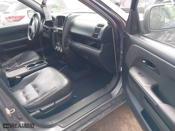 2006 Honda CR-V EX SE with VIN SHSRD78926U408509, listed as a IAAI auction lot 41699972 with 200,000 mi miles. Bid and sale history available at carsss.com. Image 5.