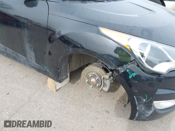 2013 Hyundai Veloster w/Black Int with VIN KMHTC6AD8DU155575, listed as a IAAI auction lot 41722849 with 100,204 mi miles and . Bid and sale history available at DreamBid. Image 6.