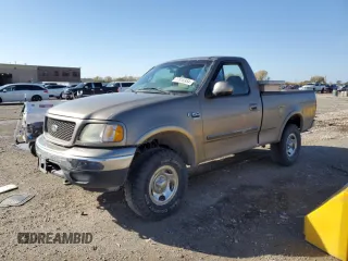 2001 Ford F-150 XL z VIN 1FTRF18W71NB69621, wystawiony jako Copart lot #77816954 z przebiegiem Nie podano mil oraz Szkoda całkowita • Salvage title. Historia ofert i sprzedaży dostępna na DreamBid. Obrazek 1.