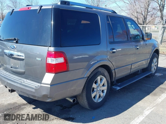2010 Ford Expedition Limited z VIN 1FMJU2A52AEB63974, wystawiony jako IAAI lot #41853671 z przebiegiem 198 408 mil mil oraz . Historia ofert i sprzedaży dostępna na DreamBid. Obrazek 4.