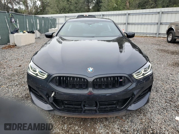 2024 BMW 8 Series M850i with VIN WBAGV8C00RCR84642, listed as a Copart auction lot 81367034 with 2,058 mi miles and Salvage Title. Bid and sale history available at carsss.com. Image 5.