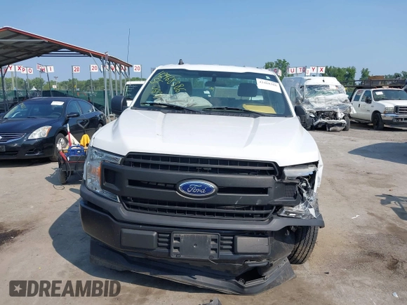 2020 Ford F-150 XL z VIN 1FTMF1CB1LKD30340, wystawiony jako IAAI lot #42468386 z przebiegiem 39 884 mil mil oraz . Historia ofert i sprzedaży dostępna na DreamBid. Obrazek 12.