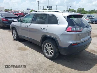 2019 Jeep Cherokee Latitude с VIN 1C4PJLCB7KD149527, выставлен на аукционе IAAI как лот 42543552 с пробегом 78 919 миль миль и . История ставок и продаж доступна на DreamBid. Изображение 3.