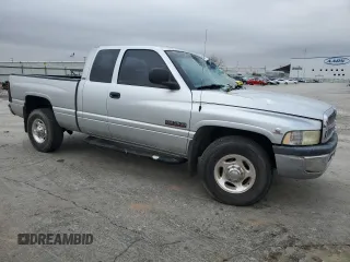 2002 Dodge Ram 2500 with VIN 3B7KC23682M263039, listed as a Copart auction lot 84555524 with 169,996 mi miles and Salvage Title. Bid and sale history available at carsss.com. Image 4.