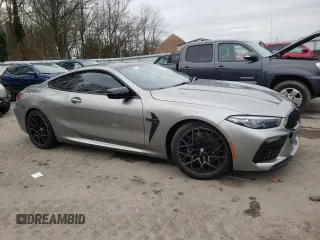 2020 BMW M8 z VIN WBSAE0C07LCD84777, wystawiony jako Copart lot #35876633 z przebiegiem Nie podano mil oraz . Historia ofert i sprzedaży dostępna na DreamBid. Obrazek 4.