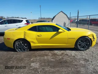 2013 Chevrolet Camaro LS with VIN 2G1FA1E33D9140807, listed as a IAAI auction lot 41740307 with 127,463 mi miles. Bid and sale history available at carsss.com. Image 13.