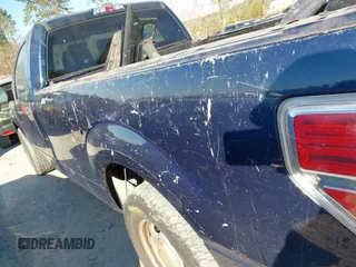 2014 Ford F-150 XL with VIN 1FTMF1CM3EKD71850, listed as a IAAI auction lot 41717723 with 276,867 mi miles. Bid and sale history available at carsss.com. Image 19.