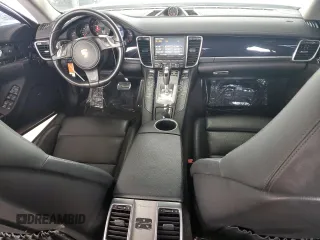2015 Porsche Panamera 4 z VIN WP0AA2A73FL007380, wystawiony jako Copart lot #47858085 z przebiegiem 73 396 mil mil oraz Szkody całkowita. Historia ofert i sprzedaży dostępna na DreamBid. Obrazek 8.