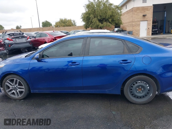 2019 Kia Forte S with VIN 3KPF34AD8KE022803, listed as a IAAI auction lot 41804321 with 80,456 mi miles. Bid and sale history available at carsss.com. Image 14.