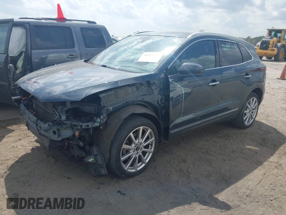2019 Lincoln MKC Reserve with VIN 5LMCJ3C94KUL22859, listed as a IAAI auction lot 41963707 with 123,299 mi miles and . Bid and sale history available at DreamBid. Image 20.