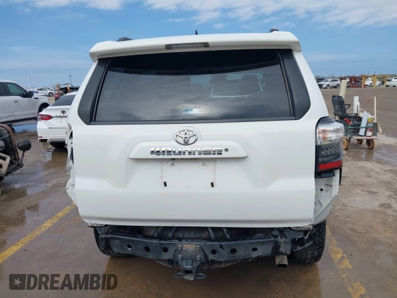 2015 Toyota 4Runner Limited with VIN JTEBU5JR3F5214950, listed as a IAAI auction lot 41449391 with 163,030 mi miles and . Bid and sale history available at DreamBid. Image 17.