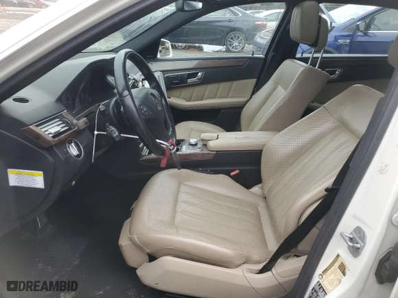 2011 Mercedes-Benz E-Class E 550 Luxury with VIN WDDHF9AB8BA472925, listed as a Copart auction lot 43640085 with 143,121 mi miles and Clean Title. Bid and sale history available at carsss.com. Image 7.
