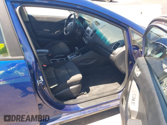 2017 Kia Forte LX with VIN 3KPFK4A77HE137768, listed as a IAAI auction lot 42019109 with 88,324 mi miles. Bid and sale history available at carsss.com. Image 5.