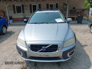 2008 Volvo XC70 with VIN YV4BZ982881037826, listed as a IAAI auction lot 42408049 with 197,138 mi miles and . Bid and sale history available at DreamBid. Image 6.