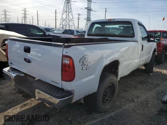 2012 Ford F-250 XL with VIN 1FTBF2B64CEC58386, listed as a Copart auction lot 41812205 with 182,225 mi miles and Salvage title. Bid and sale history available at DreamBid. Image 3.