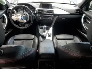 2015 BMW 3 Series 328i xDrive z VIN WBA3B5G54FNS12463, wystawiony jako Copart lot #55415725 z przebiegiem 133 747 mil mil oraz Szkoda całkowita • Salvage title. Historia ofert i sprzedaży dostępna na DreamBid. Obrazek 8.