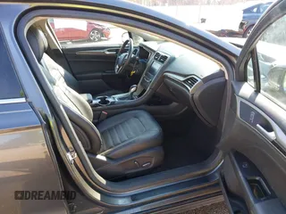 2015 Ford Fusion SE with VIN 1FA6P0HD2F5105136, listed as a IAAI auction lot 41688771 with 100,655 mi miles and . Bid and sale history available at DreamBid. Image 5.