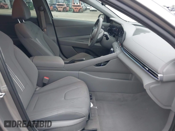 2024 Hyundai Elantra SEL with VIN KMHLM4DG9RU753995, listed as a IAAI auction lot 41917826 with 10,258 mi miles. Bid and sale history available at carsss.com. Image 5.