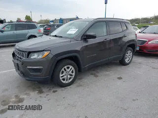 2018 Jeep Compass Sport с VIN 3C4NJCAB9JT489149, выставлен на аукционе IAAI как лот 42025904 с пробегом 87 099 миль миль и . История ставок и продаж доступна на DreamBid. Изображение 17.