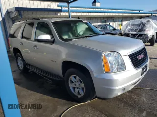 2014 GMC Yukon SLT with VIN 1GKS1CE0XER207048, listed as a Copart auction lot 42181135 with 117,875 mi miles and Clean Title. Bid and sale history available at carsss.com. Image 4.