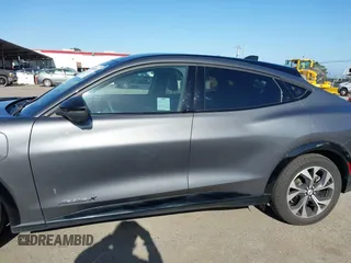 2023 Ford Mustang Mach-E Premium с VIN 3FMTK3SU9PMA59933, выставлен на аукционе IAAI как лот 42083048 с пробегом 13 068 миль миль и . История ставок и продаж доступна на DreamBid. Изображение 15.