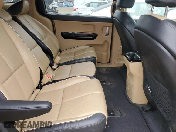 2016 Kia Sedona SX with VIN KNDMC5C13G6185565, listed as a Copart auction lot 82564854 with 106,104 mi miles and Clean Title. Bid and sale history available at carsss.com. Image 11.