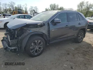 2023 Toyota RAV4 Hybrid XLE Premium z VIN JTMB6RFV4PD089184, wystawiony jako Copart lot #53453205 z przebiegiem 29 931 mil mil oraz Szkoda całkowita • Salvage title. Historia ofert i sprzedaży dostępna na DreamBid. Obrazek 1.