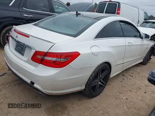 2012 Mercedes-Benz E 550 with VIN WDDKJ7DB1CF154184, listed as a IAAI auction lot 41528446 with 153,016 mi miles and . Bid and sale history available at DreamBid. Image 4.