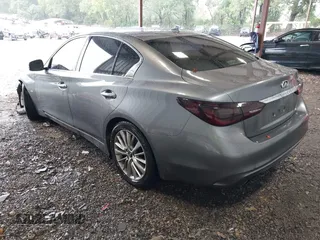 2019 Infiniti Q50 3.0t Signature Edition with VIN JN1EV7APXKM519048, listed as a IAAI auction lot 40445241 with 99,705 mi miles. Bid and sale history available at carsss.com. Image 3.