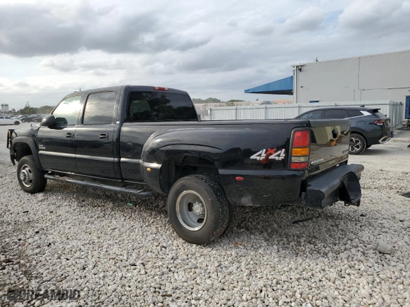 2005 Chevrolet Silverado 3500 DRW LT with VIN 1GCJK33265F908745, listed as a Copart auction lot 76309194 with NaN miles and Salvage Title. Bid and sale history available at carsss.com. Image 2.