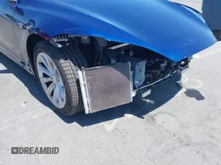 2018 Tesla Model S 75D with VIN 5YJSA1E22JF262269, listed as a IAAI auction lot 42629704 with 131,138 mi miles and . Bid and sale history available at DreamBid. Image 20.