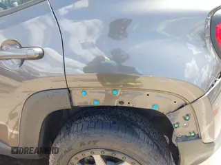 2018 Jeep Renegade Latitude с VIN ZACCJBBB3JPG94814, выставлен на аукционе IAAI как лот 42059415 с пробегом 73 177 миль миль и . История ставок и продаж доступна на DreamBid. Изображение 6.