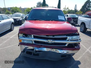2003 Chevrolet Tahoe LS with VIN 1GNEC13T53R131019, listed as a IAAI auction lot 39673270 with 222,521 mi miles. Bid and sale history available at carsss.com. Image 12.
