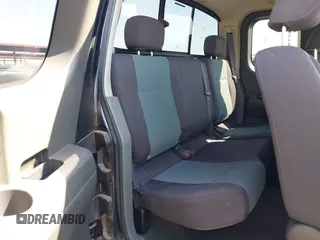 2006 Nissan Titan SE with VIN 1N6AA06A26N565554, listed as a IAAI auction lot 40485704 with 154,559 mi miles and . Bid and sale history available at DreamBid. Image 8.