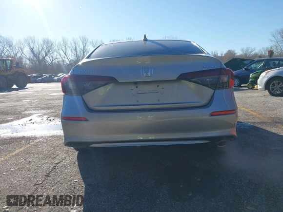 2025 Honda Civic Sport z VIN 2HGFE2F54SH513066, wystawiony jako IAAI lot #40995389 z przebiegiem 2 210 mil mil oraz . Historia ofert i sprzedaży dostępna na DreamBid. Obrazek 16.