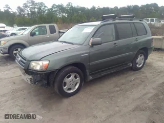 2006 Toyota Highlander w/3rd Row with VIN JTEEP21A960146311, listed as a IAAI auction lot 41531723 with 145,195 mi miles. Bid and sale history available at carsss.com. Image 2.
