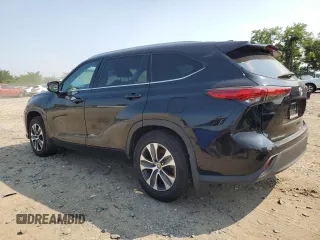 2022 Toyota Highlander XLE with VIN 5TDGZRBH6NS567328, listed as a Copart auction lot 66147185 with 205,654 mi miles and Clean title. Bid and sale history available at DreamBid. Image 2.