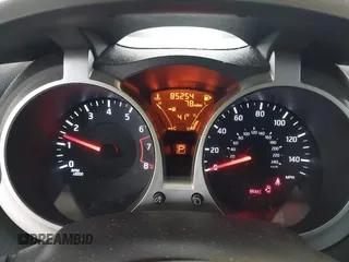 2014 Nissan Juke S with VIN JN8AF5MV2ET363397, listed as a IAAI auction lot 41420317 with 85,254 mi miles. Bid and sale history available at carsss.com. Image 7.