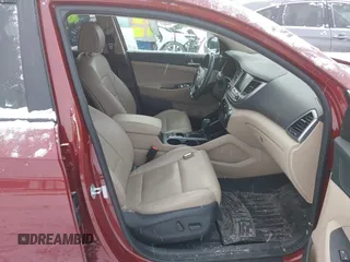 2018 Hyundai Tucson SEL with VIN KM8J3CA4XJU774261, listed as a IAAI auction lot 41628142 with 60,858 mi miles and . Bid and sale history available at DreamBid. Image 5.