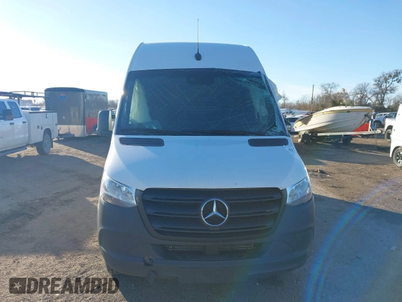 2023 Mercedes-Benz Sprinter Cargo with VIN W1Y4NCHYXPT153665, listed as a IAAI auction lot 41322090 with 203,587 mi miles and . Bid and sale history available at carsss.com. Image 12.