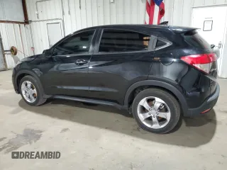 2021 Honda HR-V LX with VIN 3CZRU6H35MM712496, listed as a Copart auction lot 44526155 with 31,445 mi miles and Clean Title. Bid and sale history available at carsss.com. Image 2.