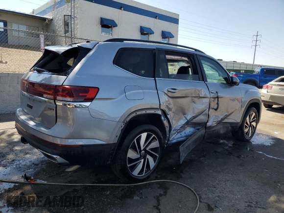 2025 Volkswagen Atlas SE z VIN 1V2HR2CA5SC504083, wystawiony jako Copart lot #59777055 z przebiegiem 13 538 mil mil oraz Czysty tytuł • Clean title. Historia ofert i sprzedaży dostępna na DreamBid. Obrazek 3.